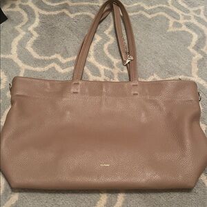 Damaged Cuyana Bag with a Zipper in Cappuccino Color